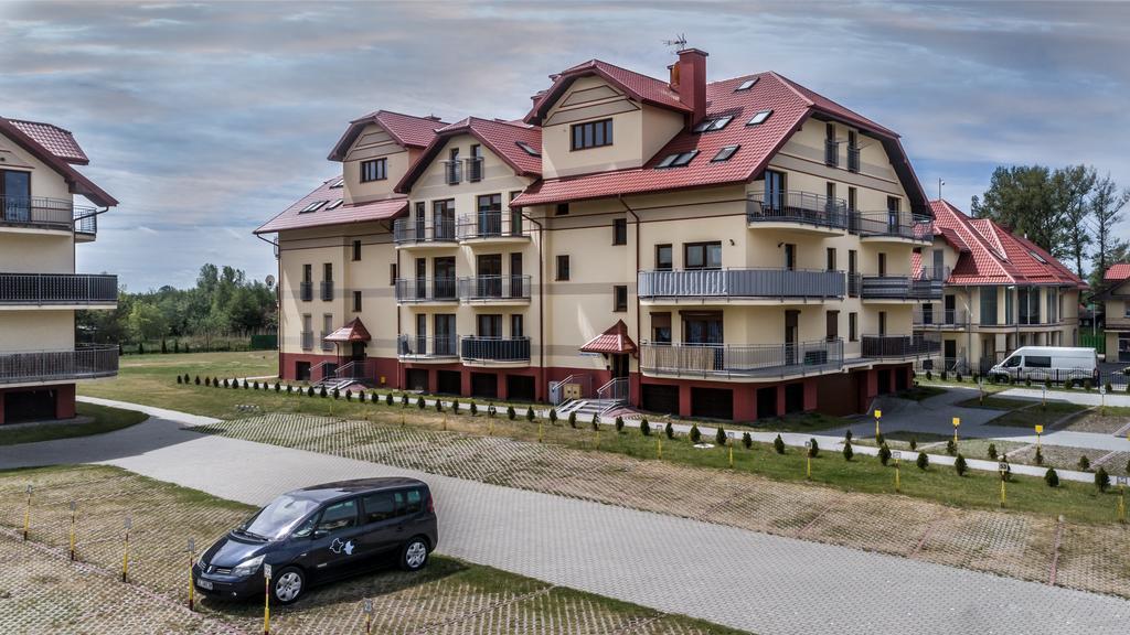 Na Fali Apartament W Karwi Karwia Exteriör bild