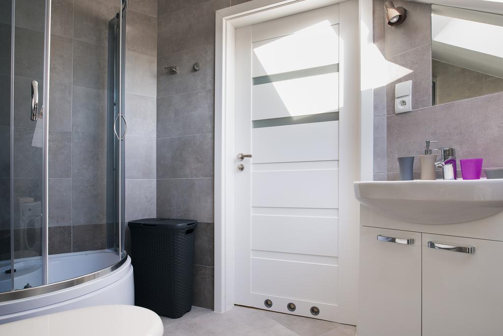 Na Fali Apartament W Karwi Karwia Exteriör bild